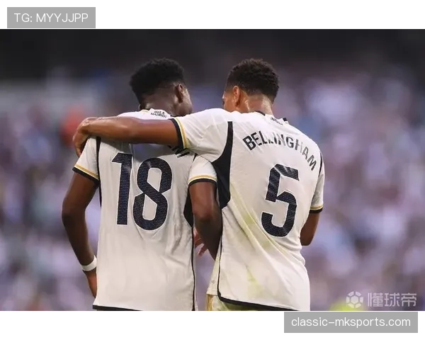 楚阿梅尼技术解析：年轻中场闪耀赛场，引领球队战术革新