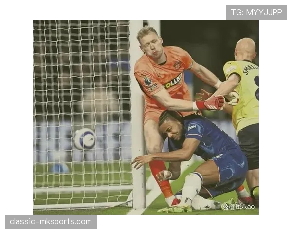 英超花絮集锦：赛场内外精彩瞬间回顾